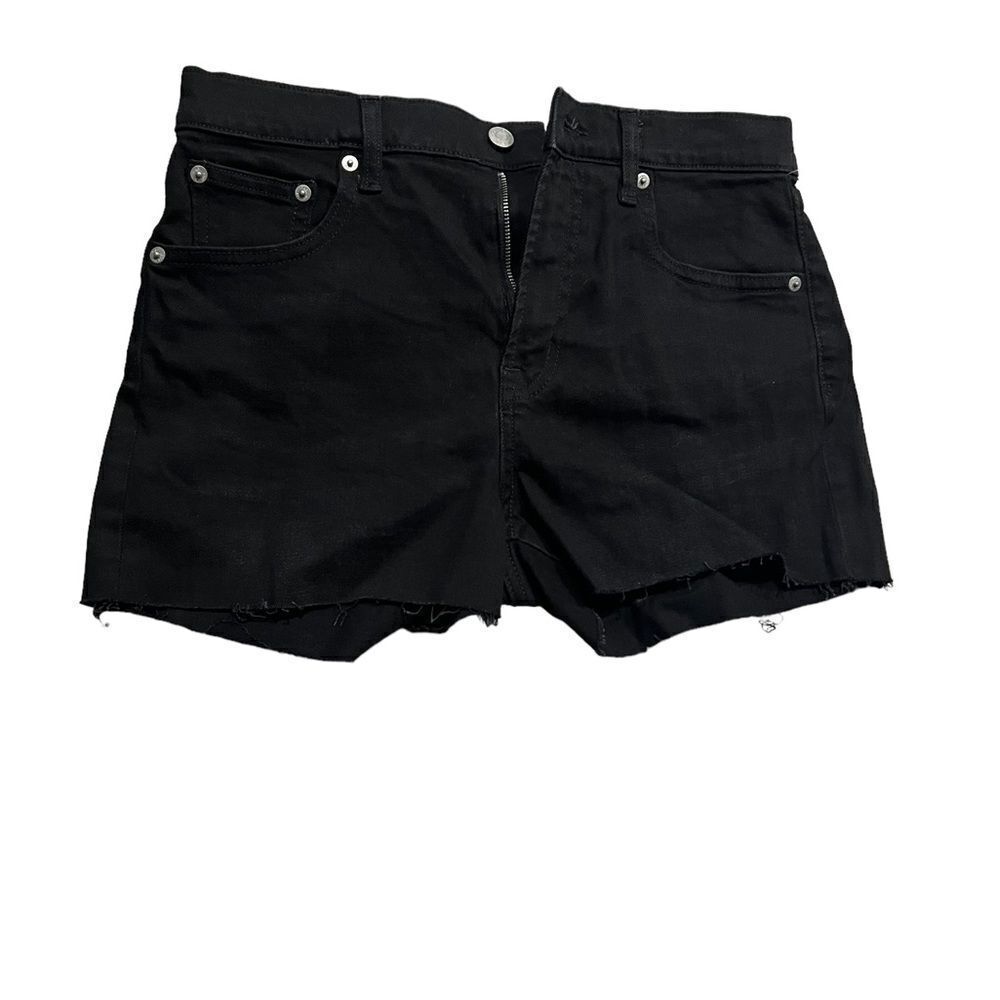 New DENIUM CUTOFF SHORTS
